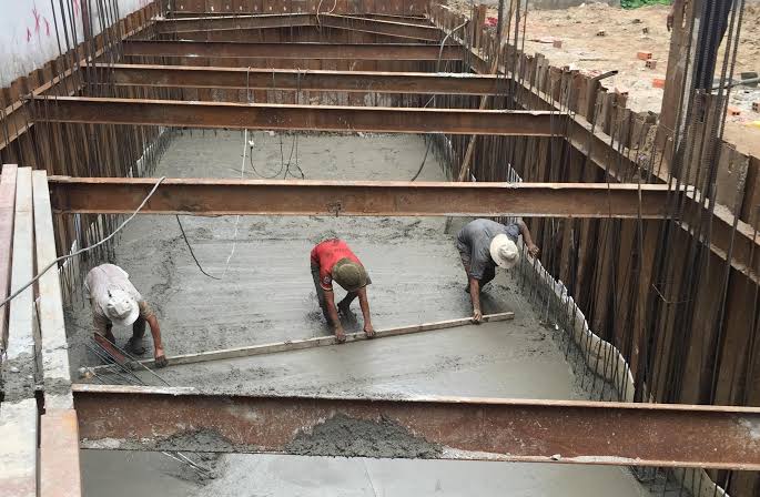 lau đầu cột là làm màu hay có tâm